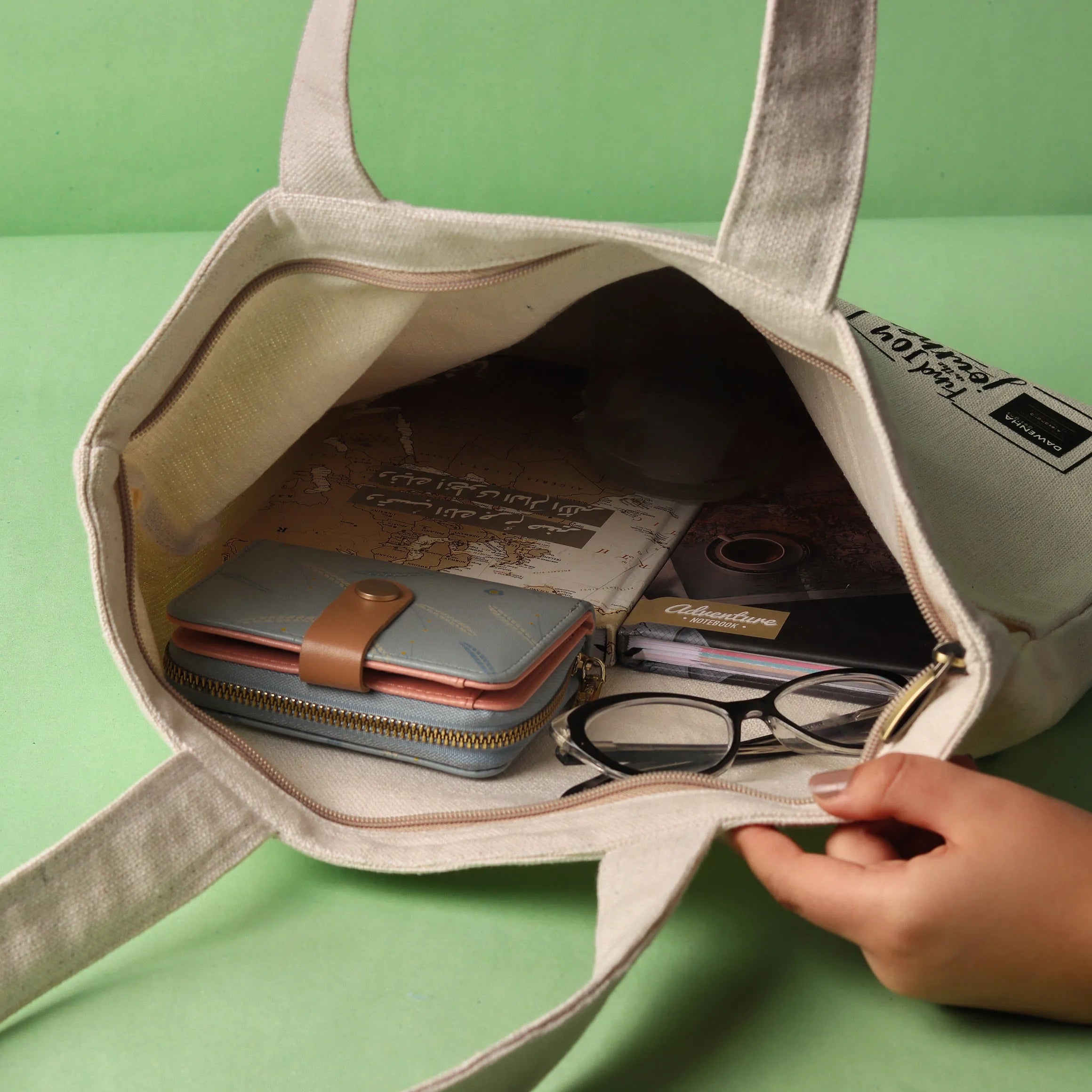 Tote Bag | Cairo Dawenha | دونها