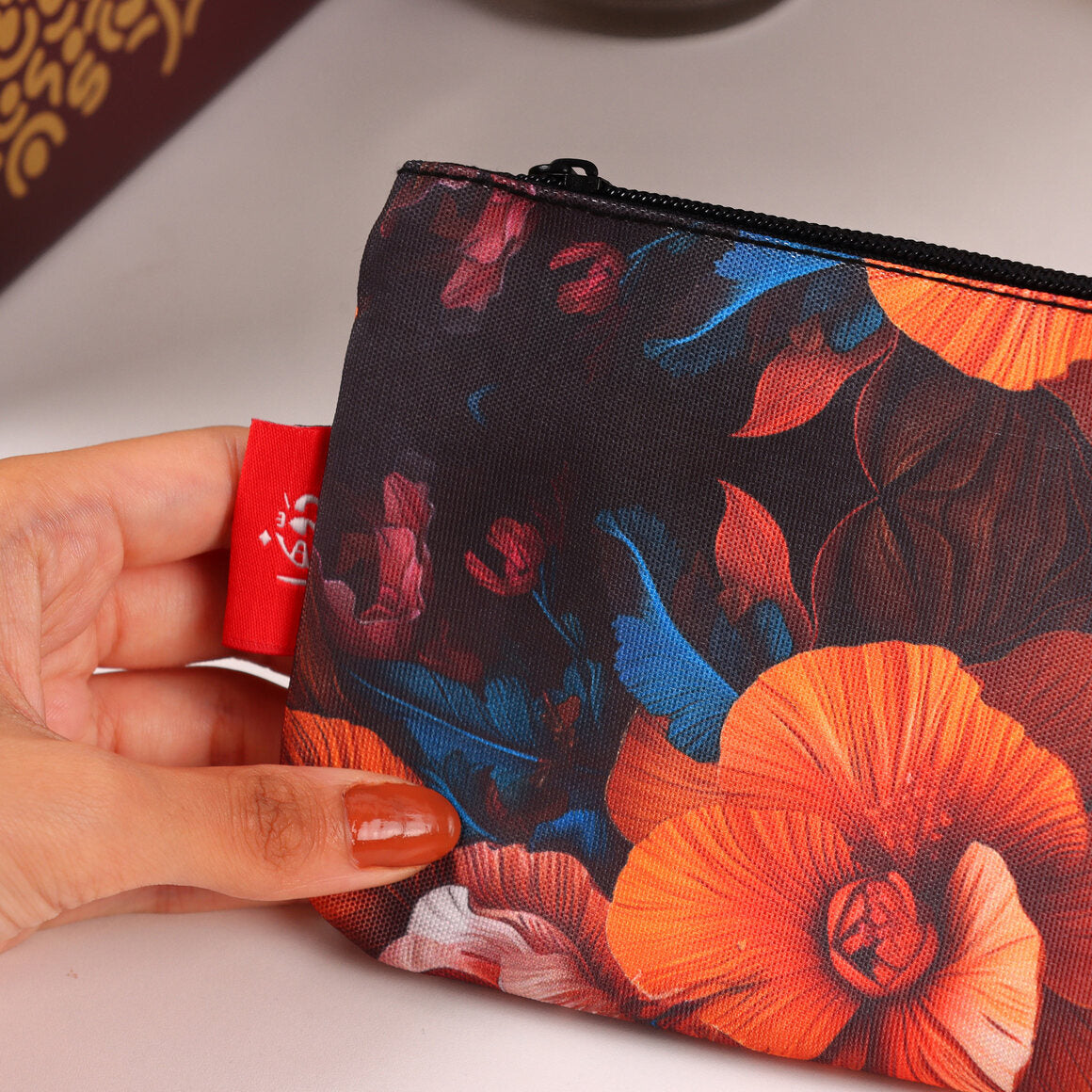 Pencil case | Vintage Flora