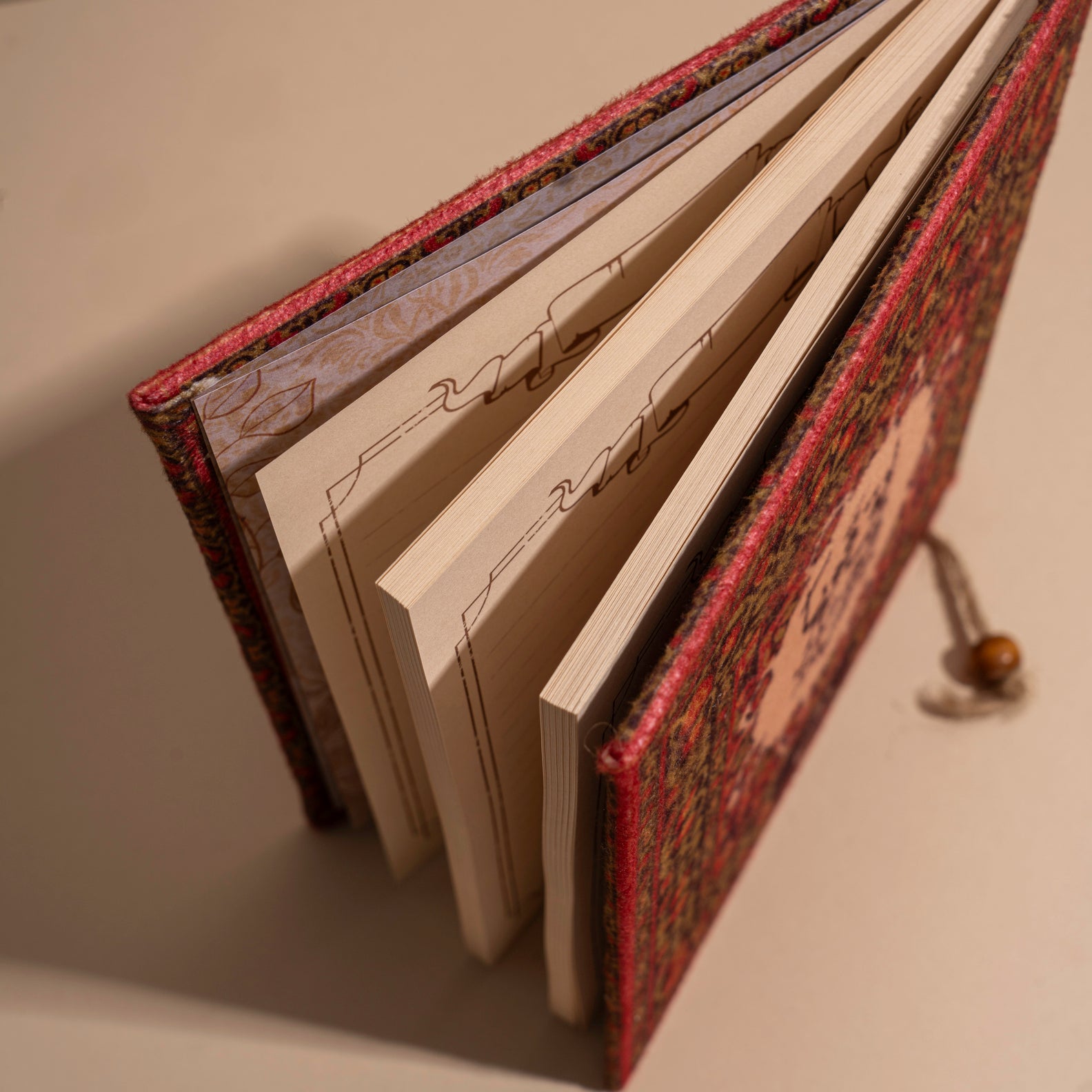 Be Strong | Vintage Notebook