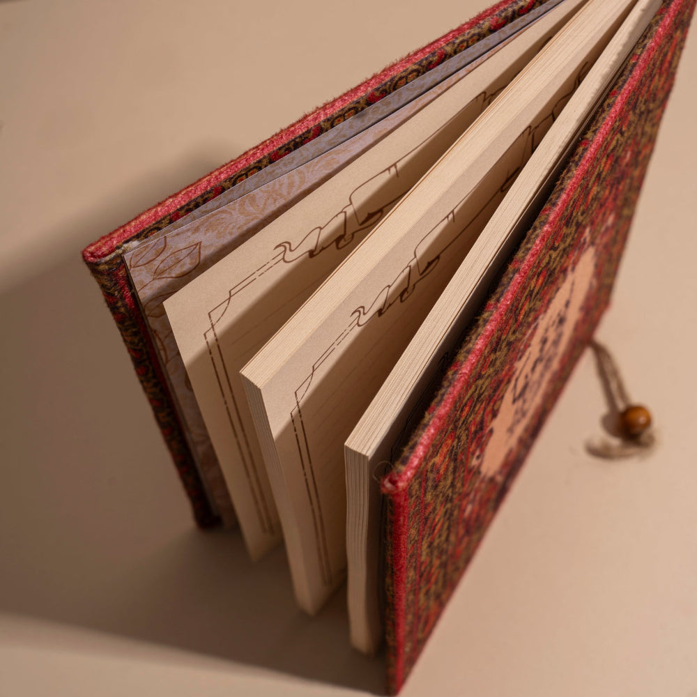 Be Strong | Vintage Notebook Dawenha