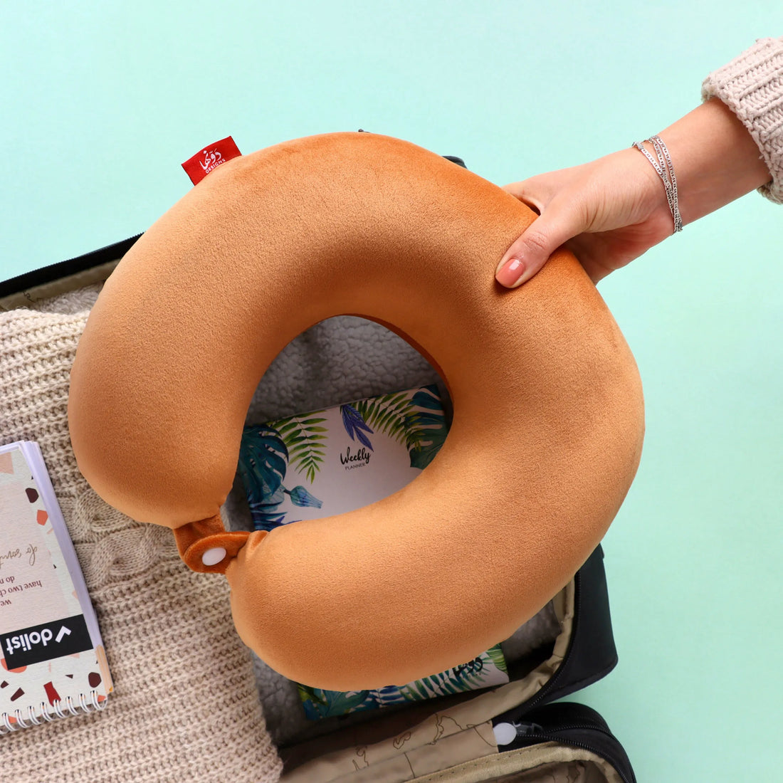 Neck Pillow By Dawenha | Camel pillow Dawenha | دونها